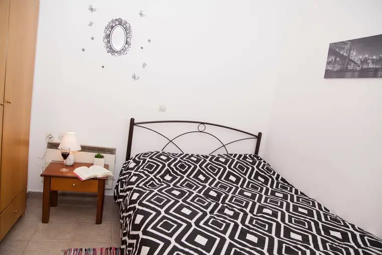The cosy one-bedroom, photo 6